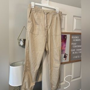 Old Navy Khaki Joggers Size Small